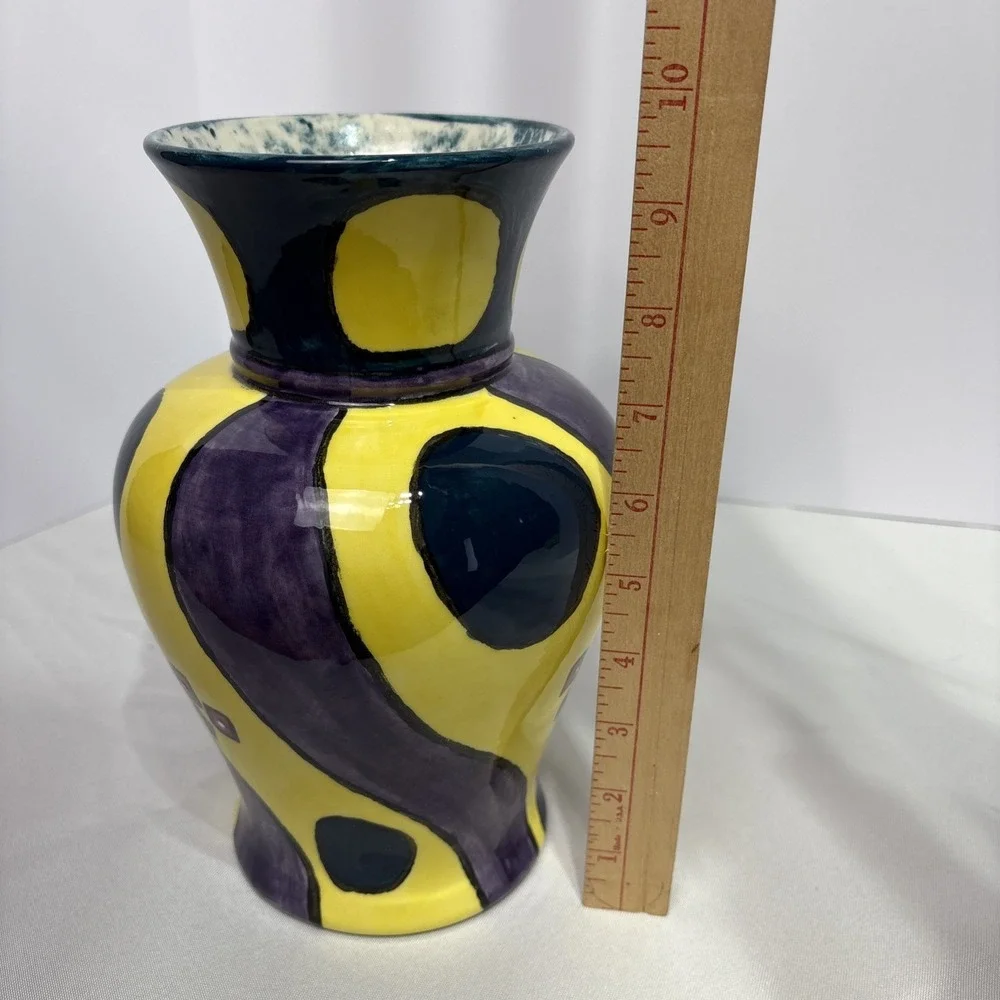 HANDMADE ART POTTERY CERAMIC VASE ABSTRACT‎ COLORFUL SIGNED 